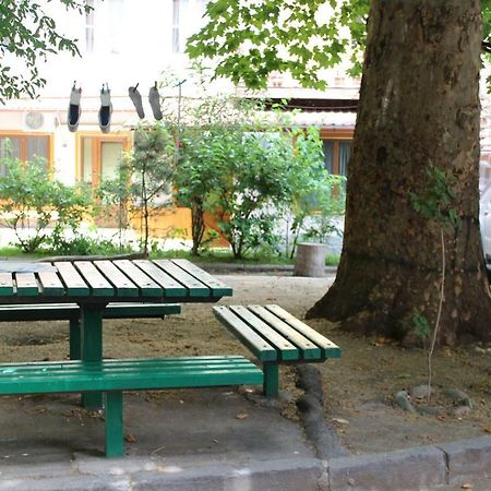 Lui Lui Apartman Tbiliszi Kültér fotó