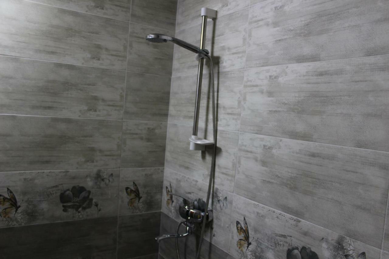 Lui Lui Apartman Tbiliszi Kültér fotó