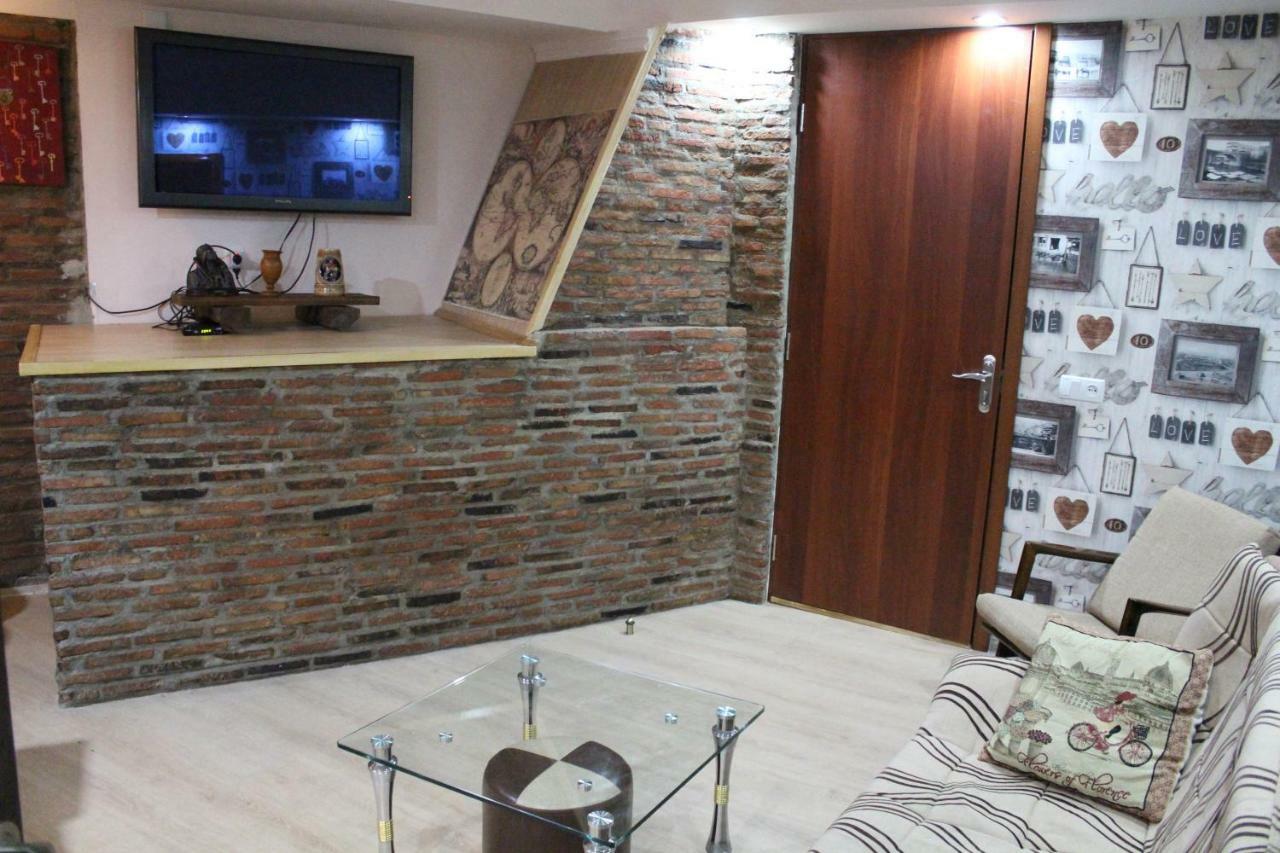 Lui Lui Apartman Tbiliszi Kültér fotó