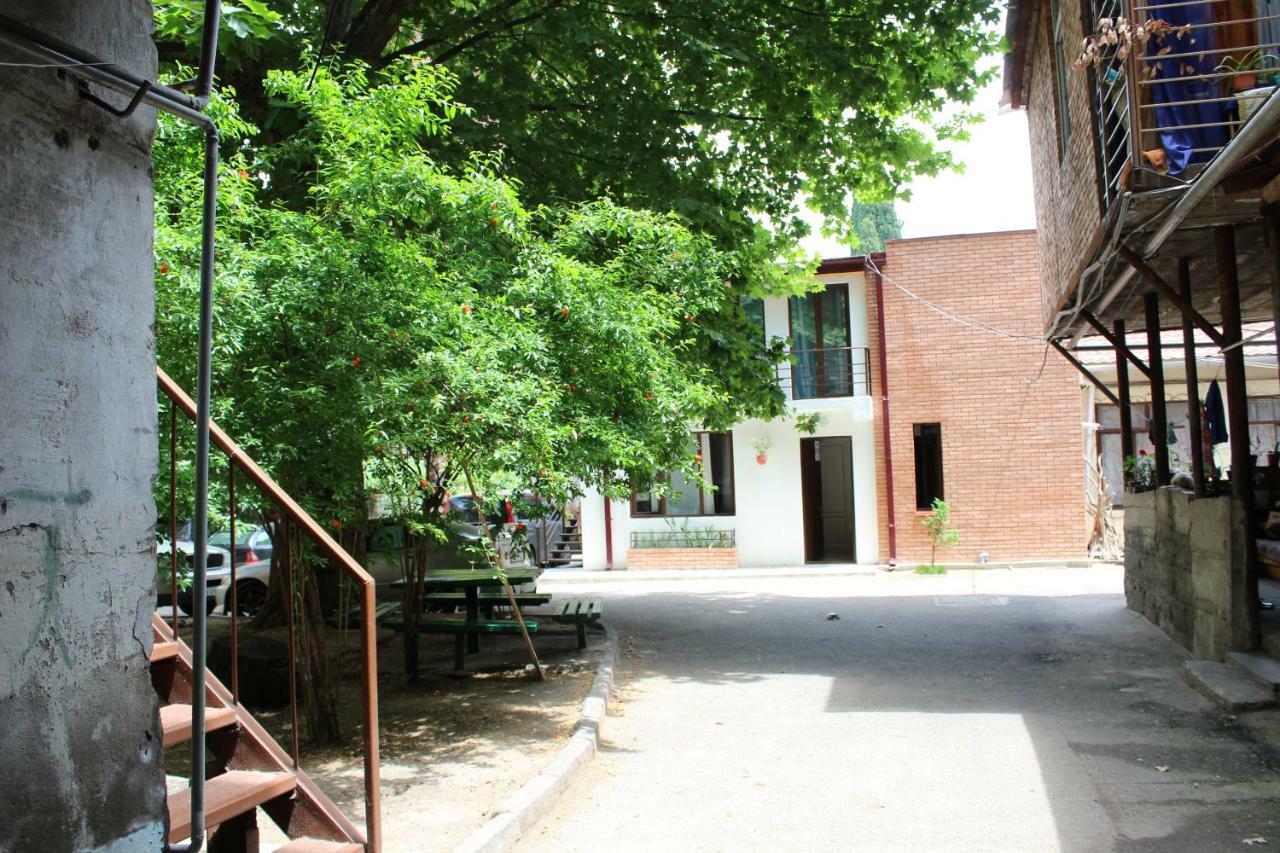 Lui Lui Apartman Tbiliszi Kültér fotó